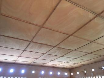 Plafond salle de classe